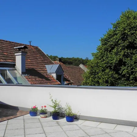Apartment Am Lindenhof Lengenfeld