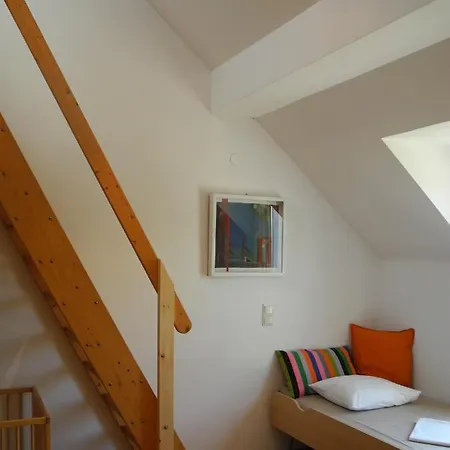 Am Lindenhof Apartment Lengenfeld