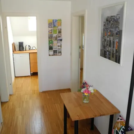 Studio Lindenhof Apartment