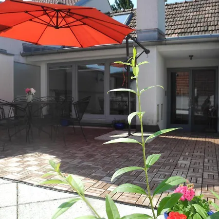Apartment Am Lindenhof *