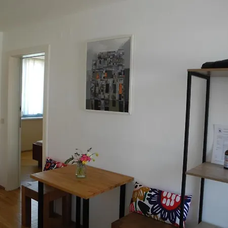 Apartment Am Lindenhof *